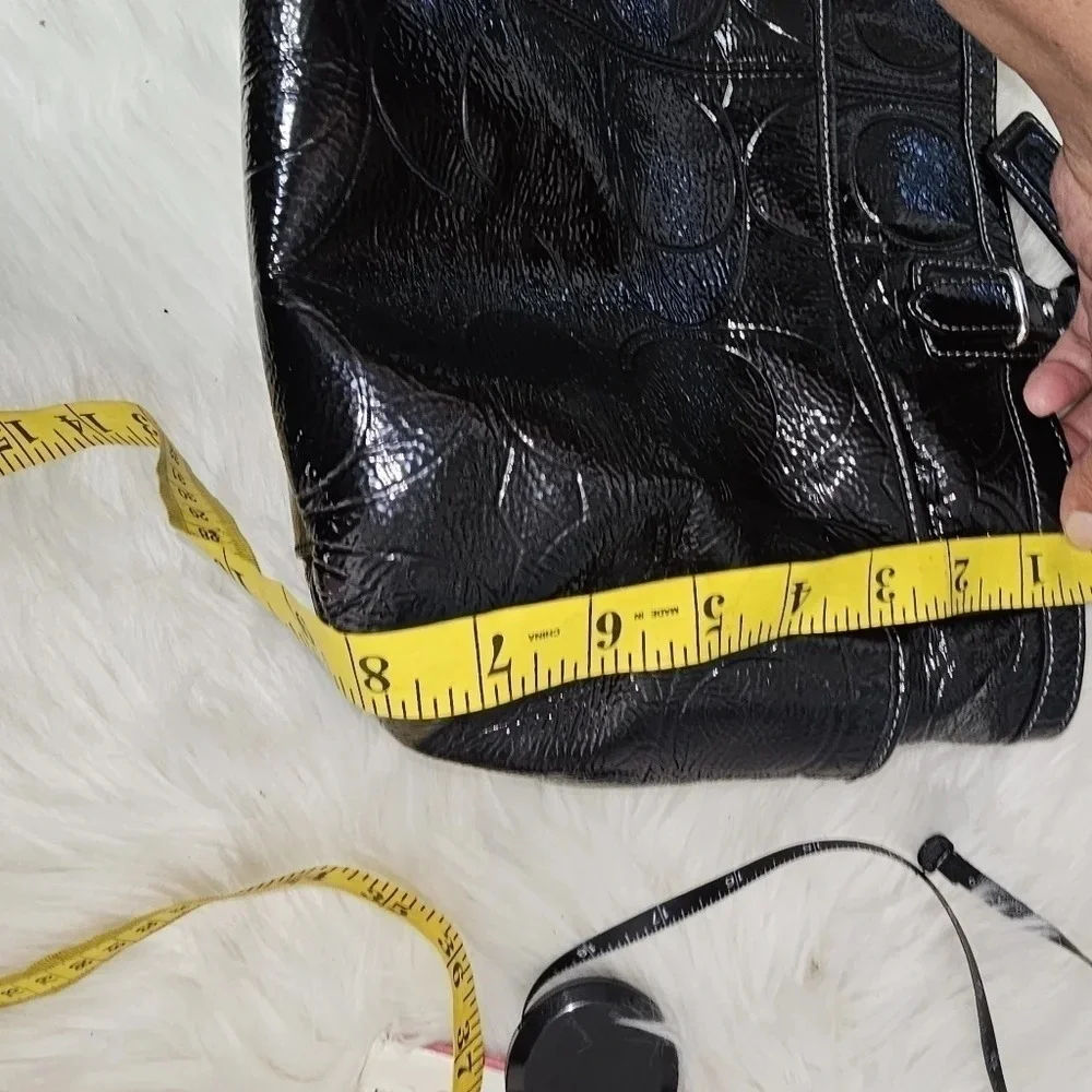 Coach Gallery Embossed Patent Leather shoulder Bag Black #19462 EUC